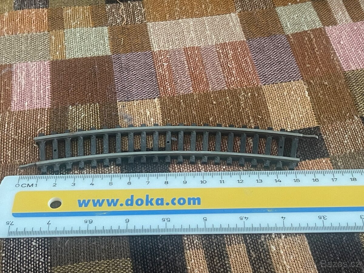 H0 vláček – koleje + lokomotiva + vagóny - 9