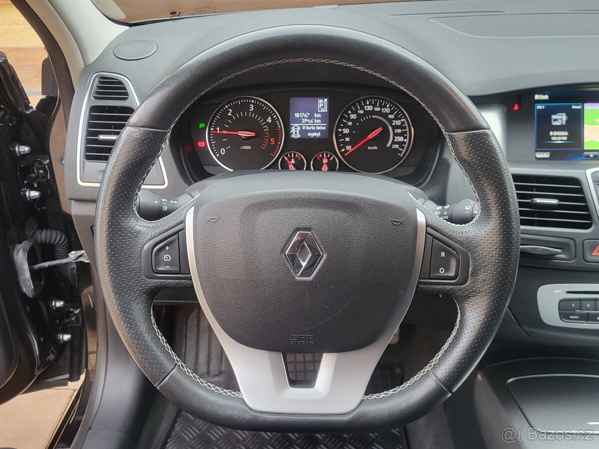 Renault Laguna III 2.0dCi 127kW 4Control - Webasto - 2x sada - 9