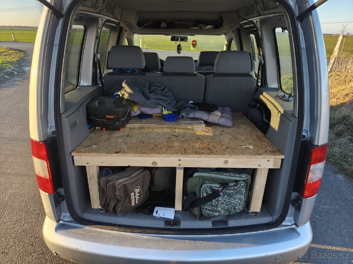 Caddy 1.9 TDI 77kw, DSG - 9