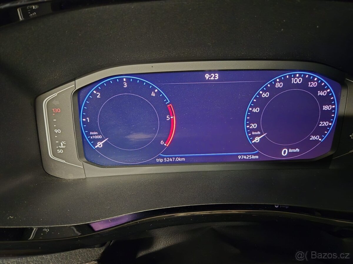 Volkswagen Multivan 2.0TDi,4x4 Highline 1.Majitel, ČR - 9