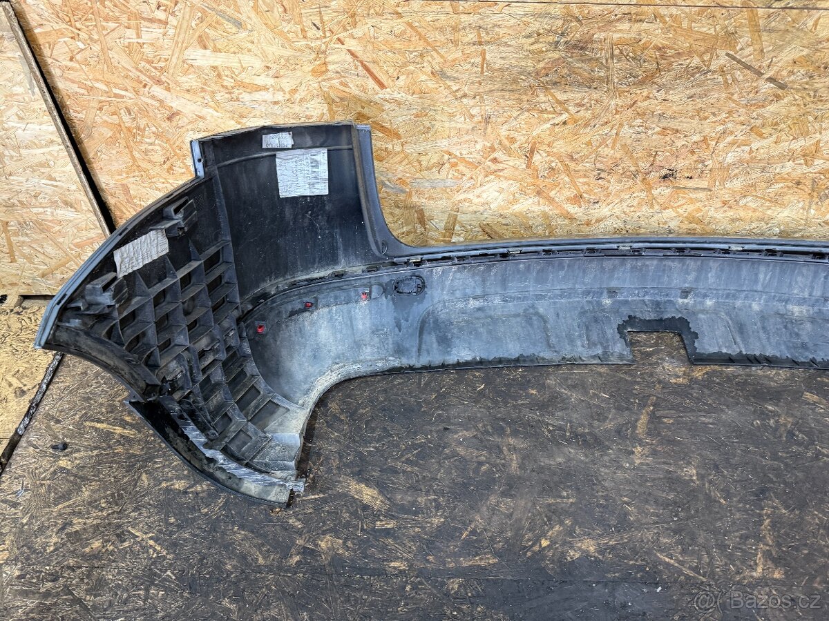 ZADNÍ NÁRAZNÍK VW TOUAREG 7L PŘED. FACELIFT - 9