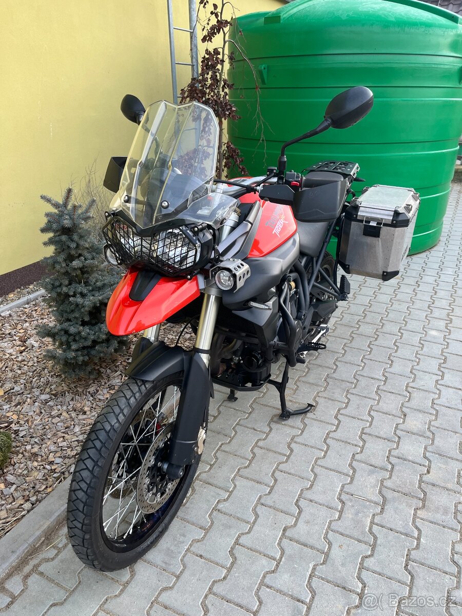 Triumph Tiger 800 XC - 9