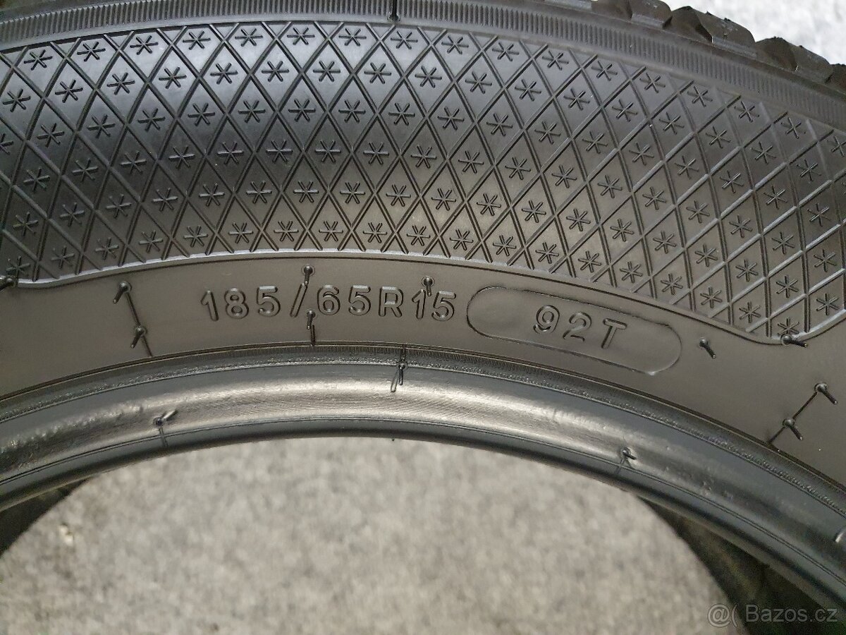 2x -- 185/65 R15 Zimní pneu Kleber Krisalp HP3 -- - 9