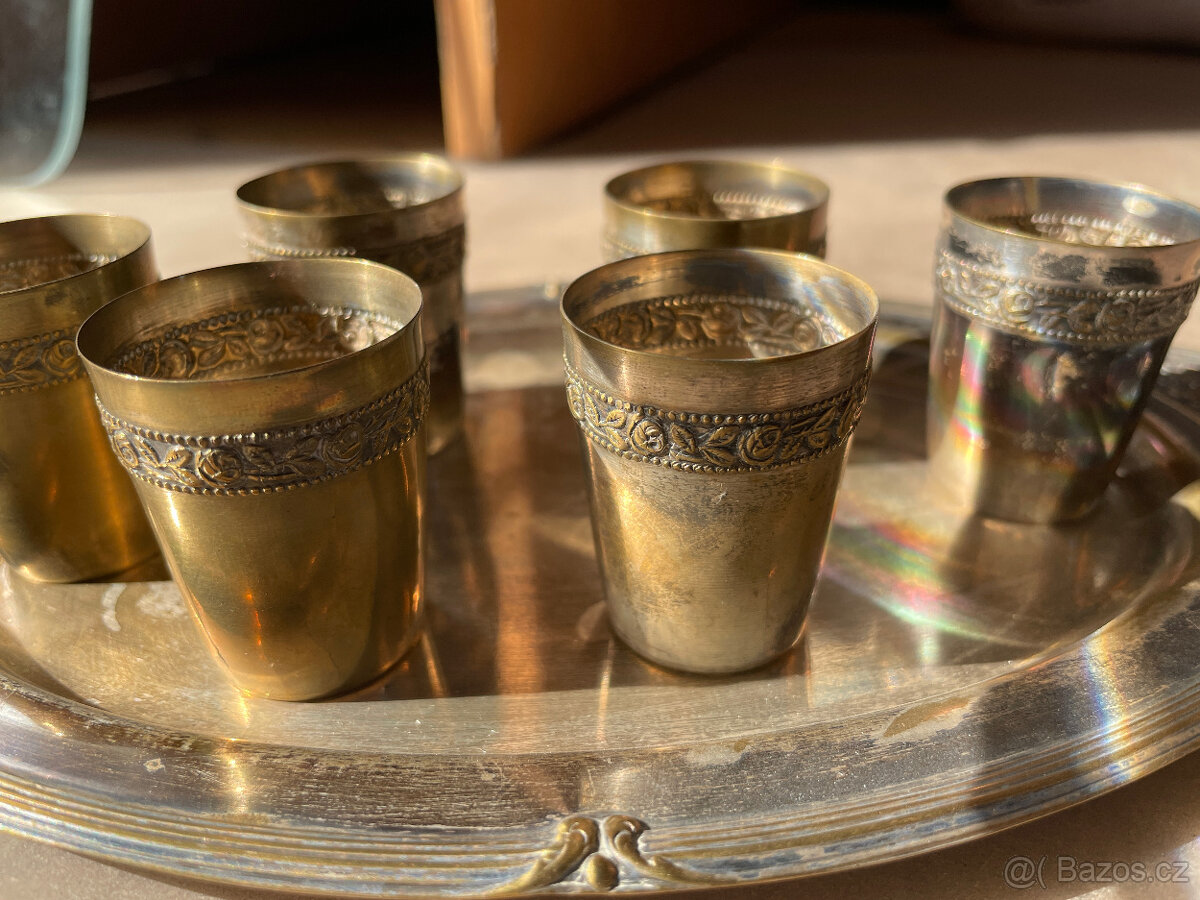 Starožitný secesní mosazný podnos s 6 panáky - 9
