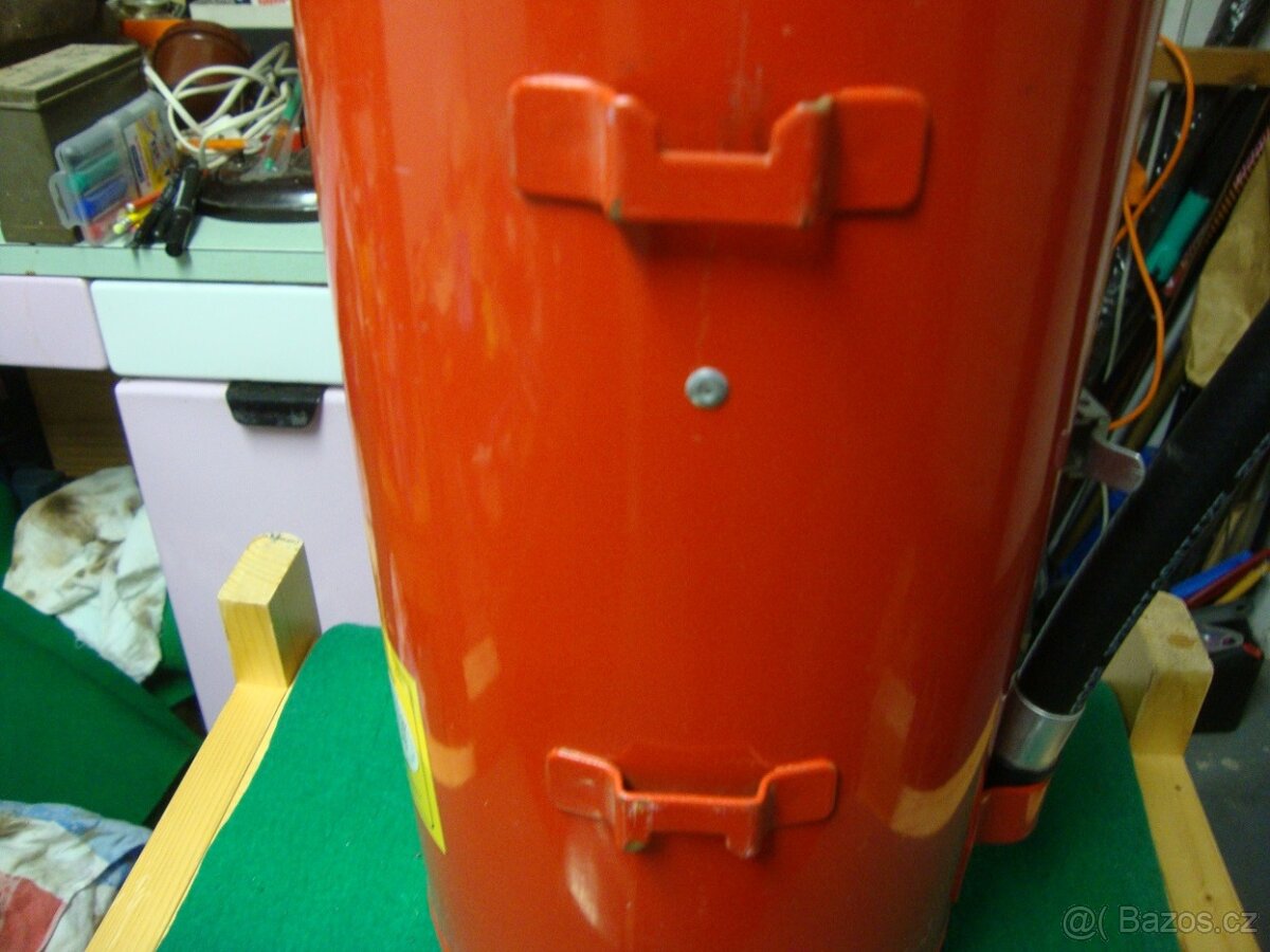 Hasící přístroj hasičák mini bar červený pěkný PC:2600Kč - 9