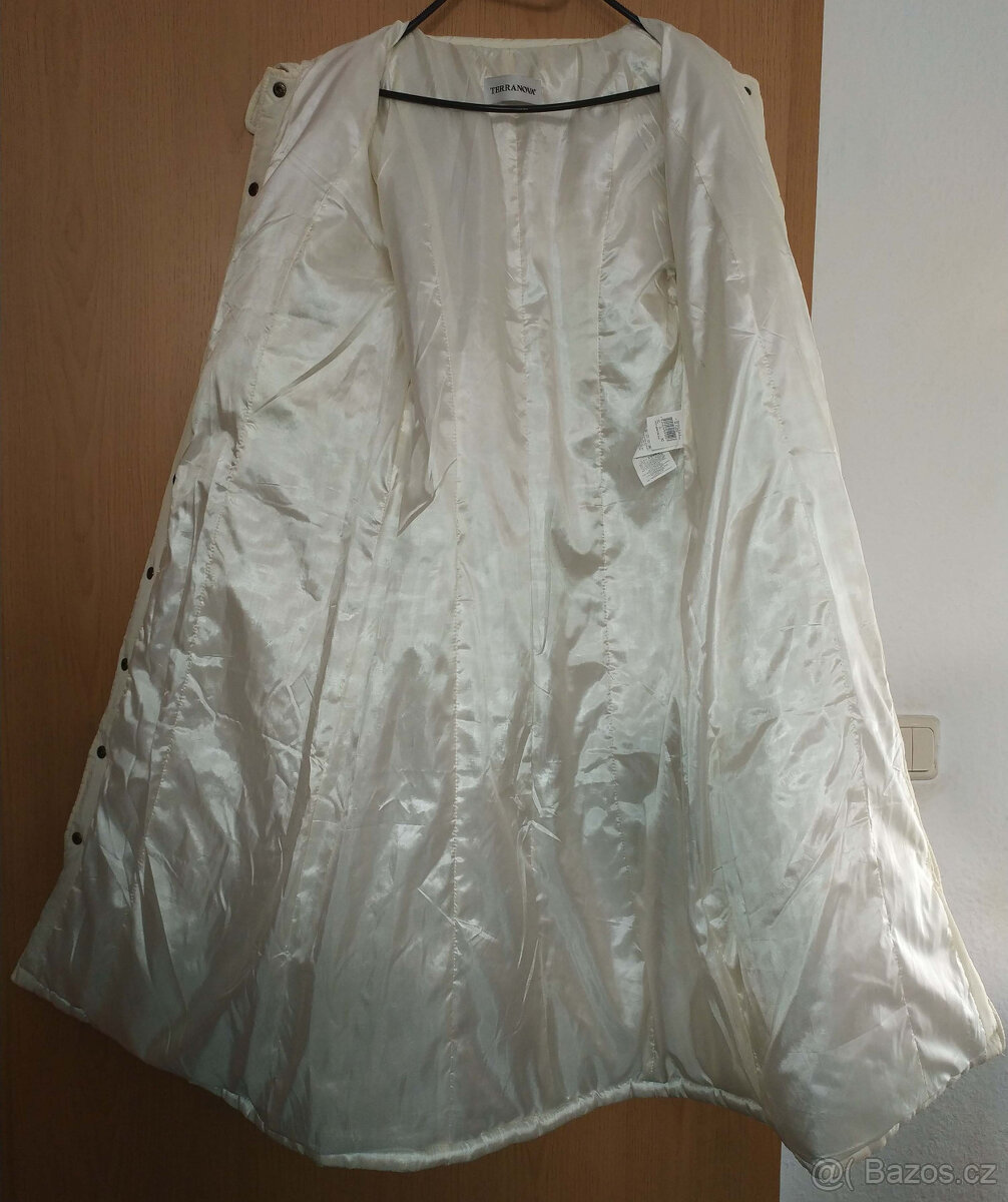 Dlouhý luxusní zimní kabát TERRANOVA ve velikosti L - 9