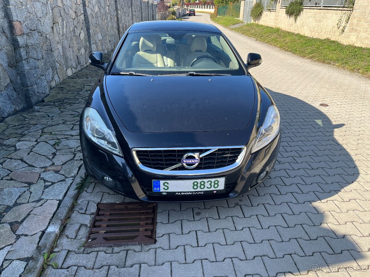 Volvo C70 cabrio 2.0D kůže - 9