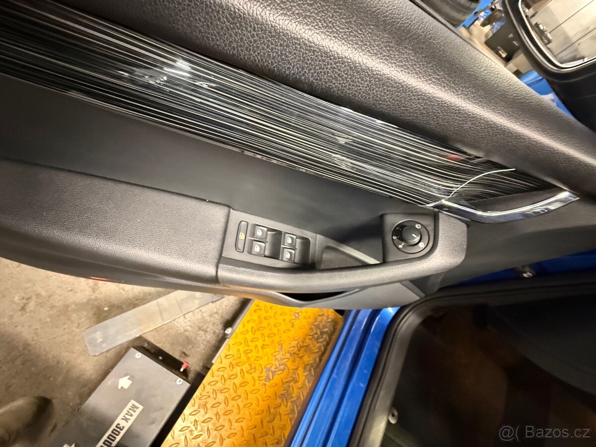 Škoda Octavia III 1.5 TSi STYLE - 9