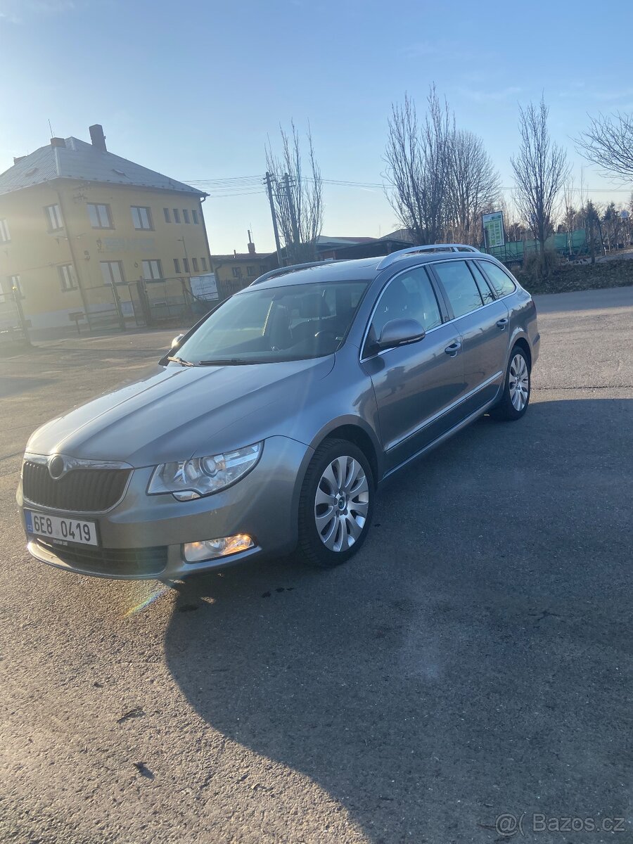 Škoda Superb II 2.0 tdi elegance combi 125 kw - 9