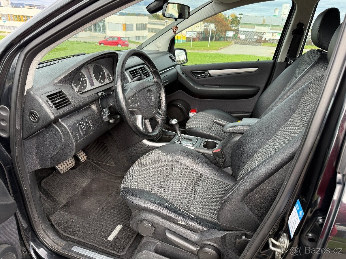 2010 Mercedes B180 CDI, automat - 9