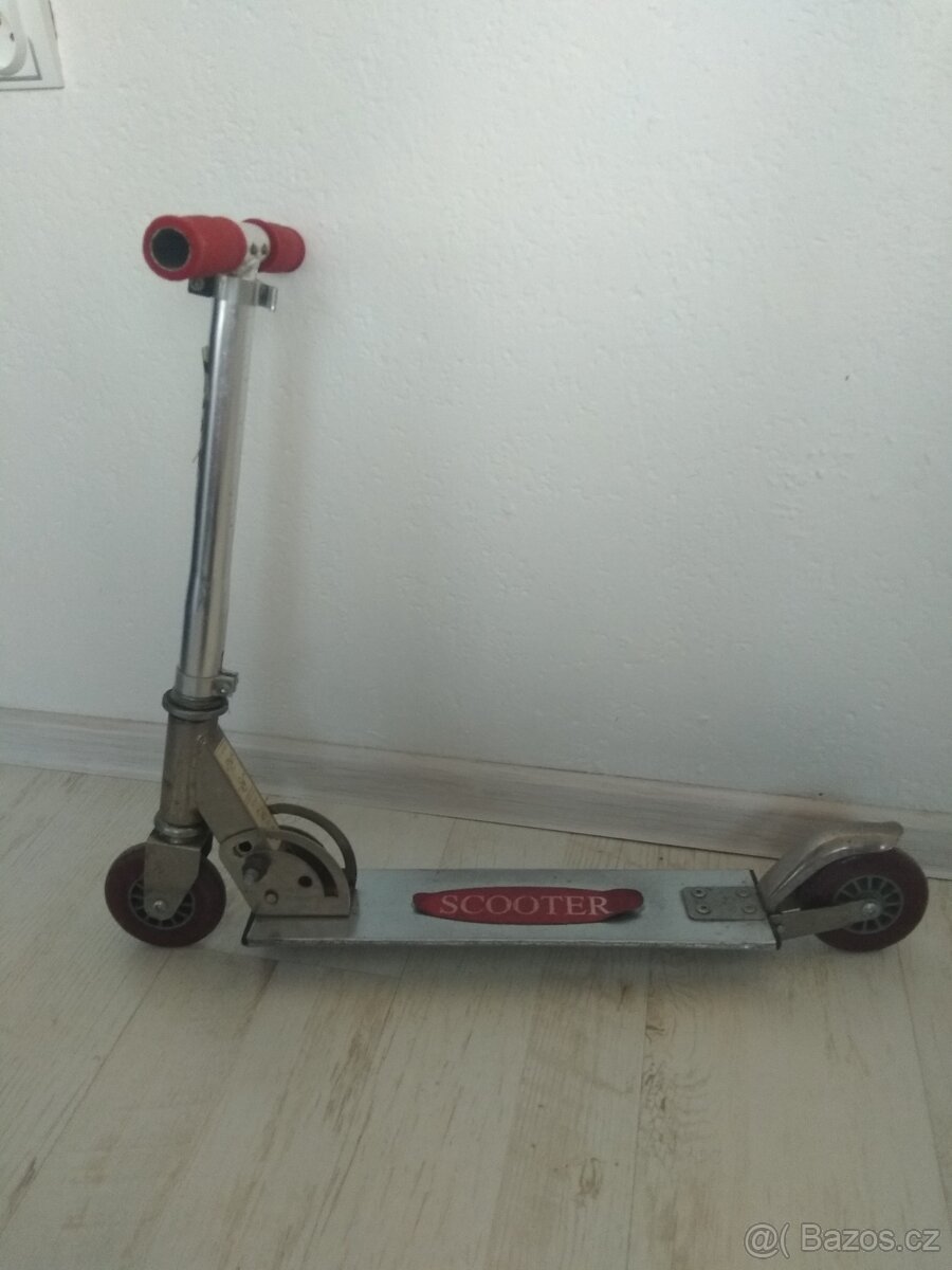 Koloběžka Scooter. - 9