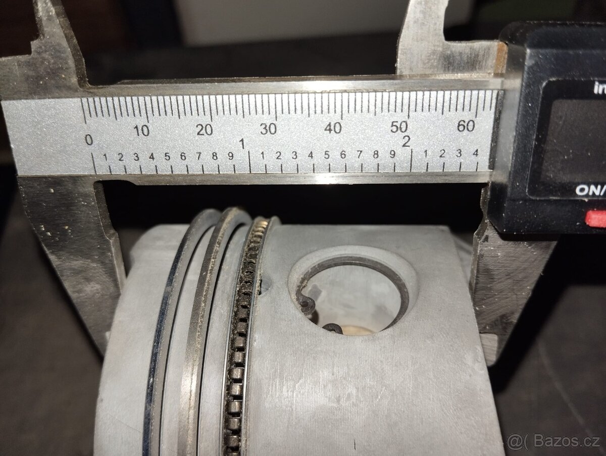 Originální písty Kolbenschmidt +0,20 – Ford 8V (CVH) – NOS - 9