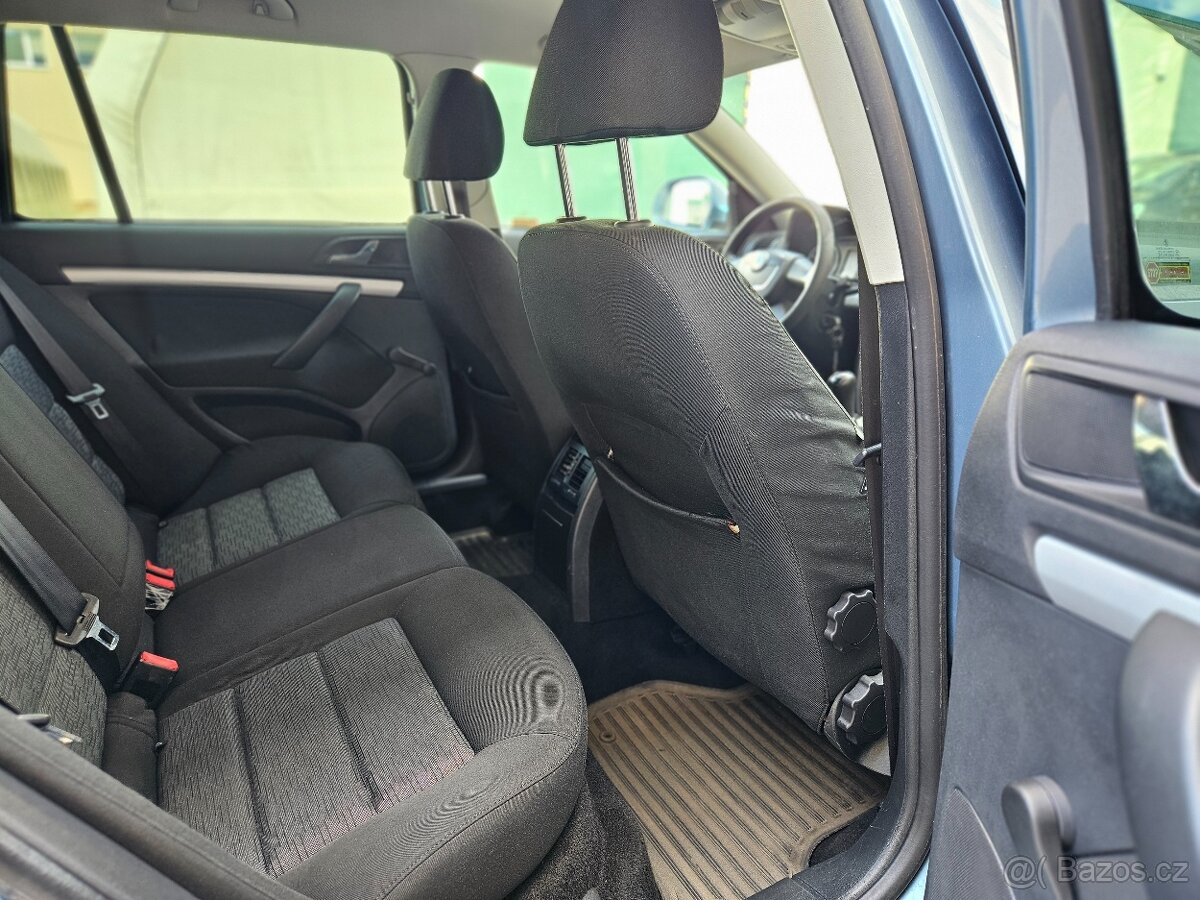 Škoda Octavia II facelift combi 1.6 MPI 75kW KLIMA TEMPOMAT - 9