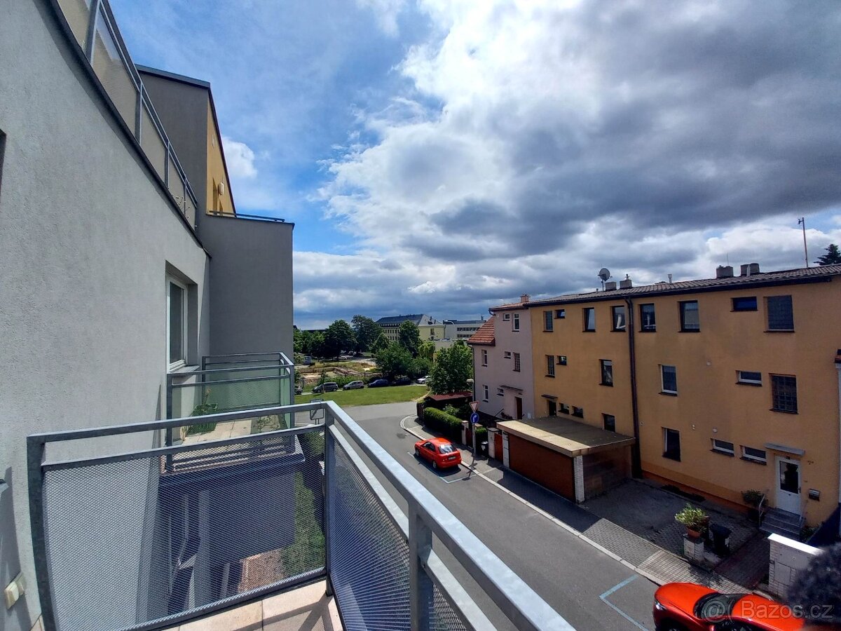 Pronájem 3kk Břevnov 68m2 ulice Rejchova - 9