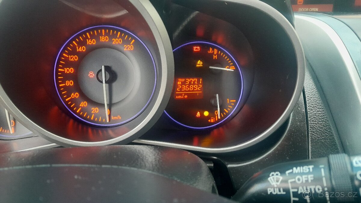 Mazda CX-7 2.2 127kW, nafta manuál, 4x4 - 9