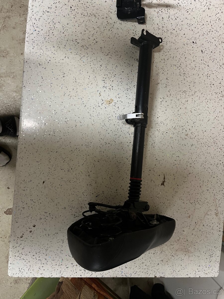 Elektrokoloběžka Kugoo Kukirin M4 - 9