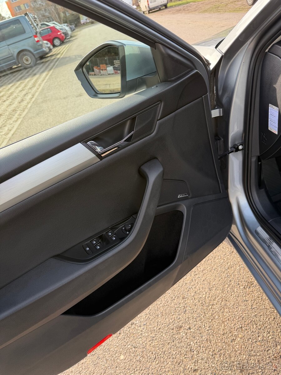 Škoda Superb 2.0tdi automat - 9