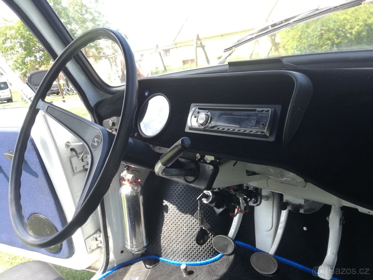 trabant na prodej - 9