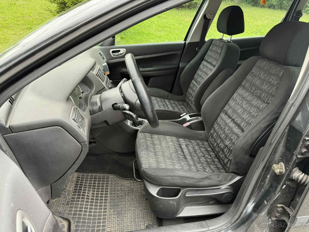 Peugeot 307 r.v. 2004 2.0HDi 66kw klima tažné - 9