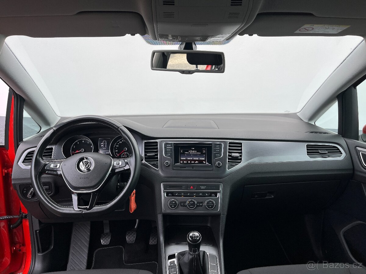 VW Golf Sportsvan 1,4TSi 92KW LOUNGE model 2016 - 9