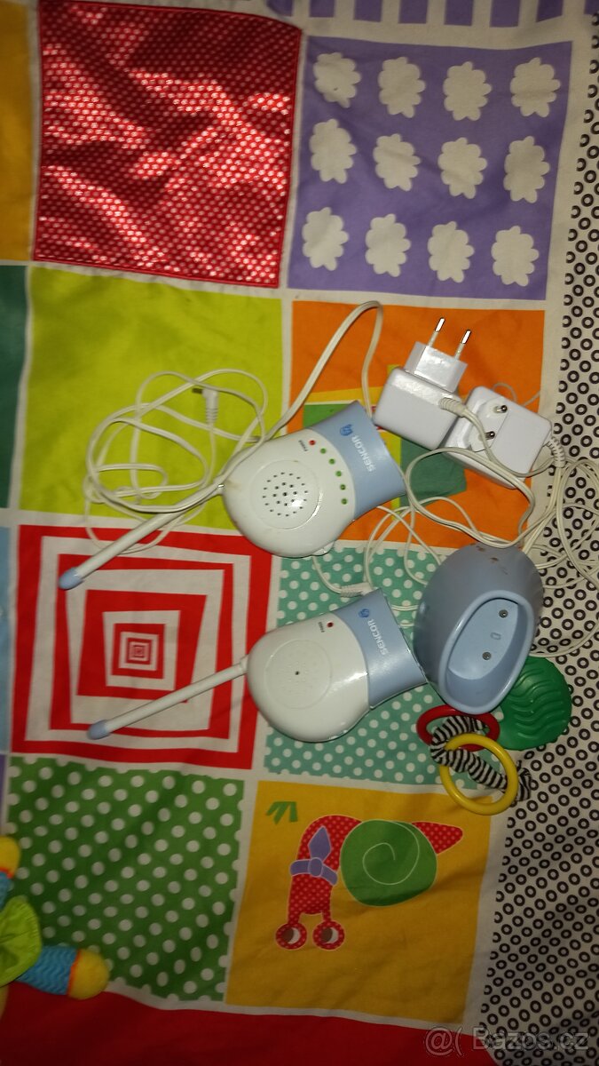 kočárek + autosedačka a vše pro miminko - 9