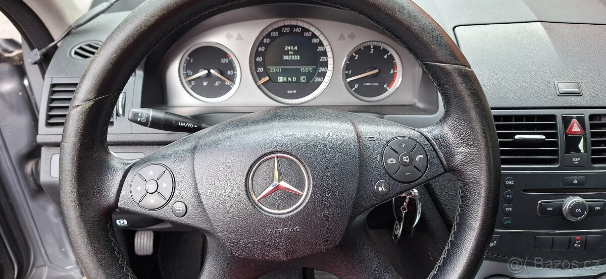 Prodám MERCEDES-BENZ Třídy C 320 CDI,4-MATIC - 9
