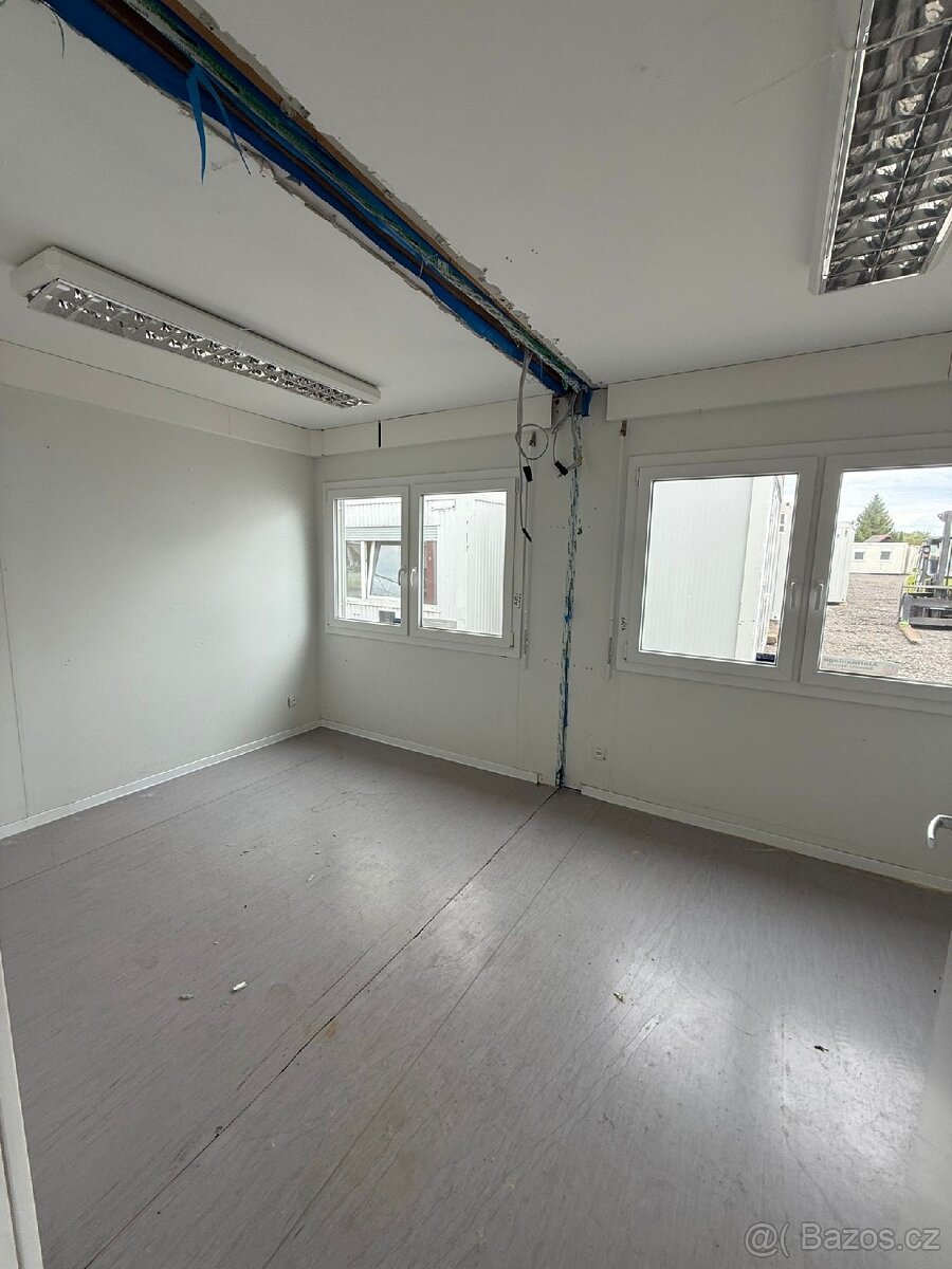 Kancelářský, obytný set tří kontejnerů/44m² - 9