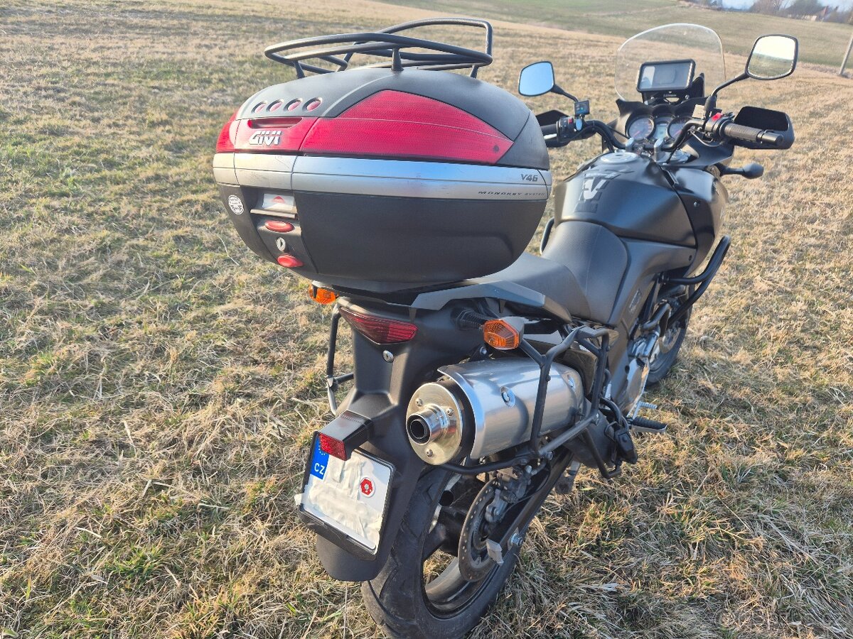 Suzuki DL 650 V Strom - 9
