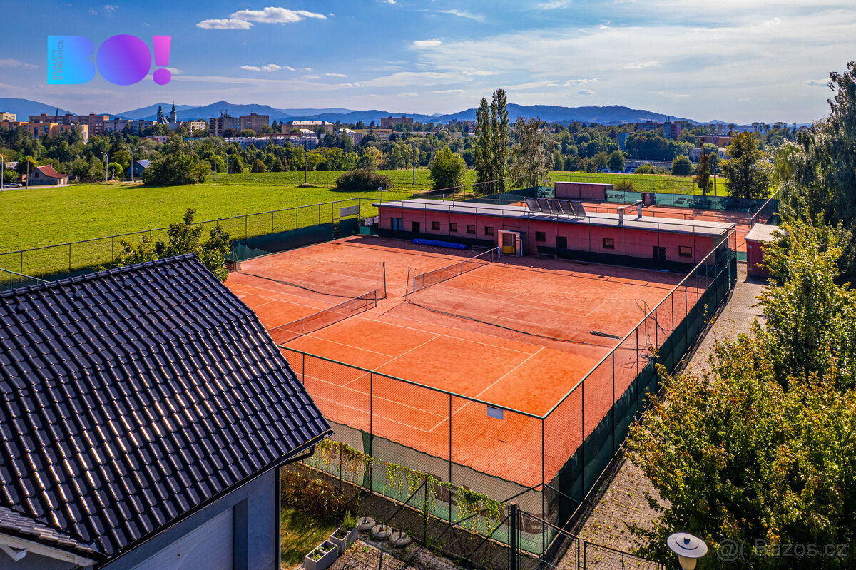 Prodej komerčního objektu s restaurací s 4 tenisovými kurty - 9