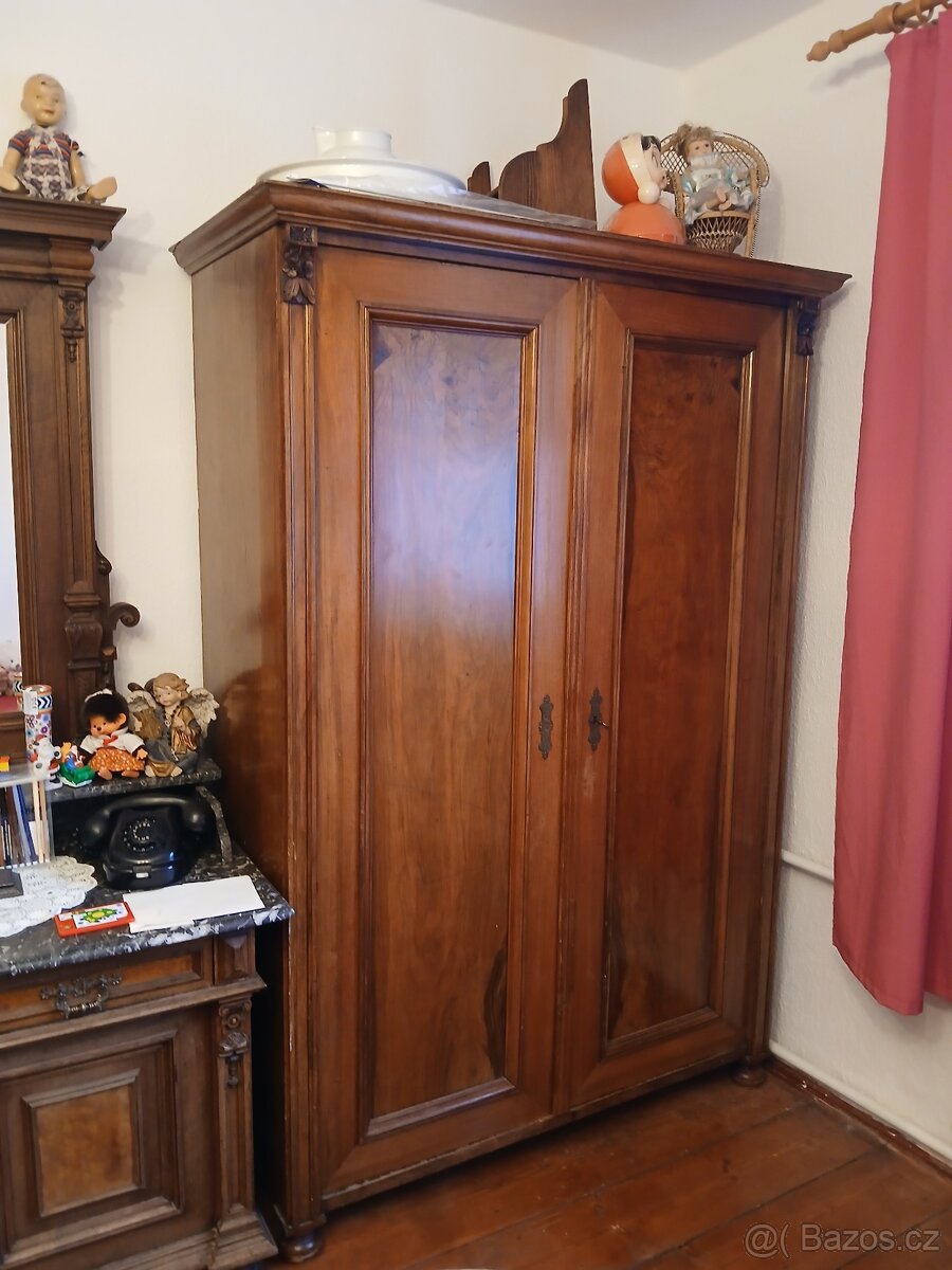 Starozitny nabytek - 9