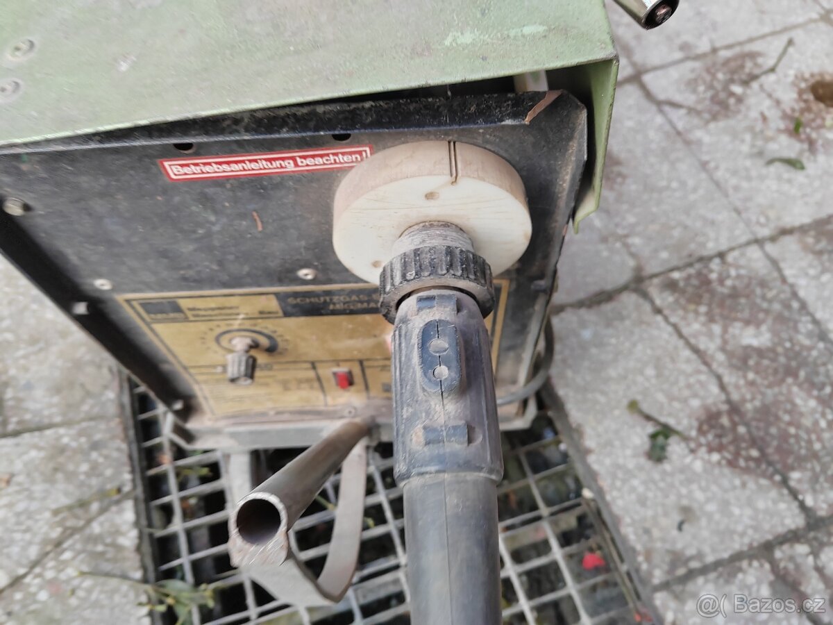 Svářečka co2 mig - 9