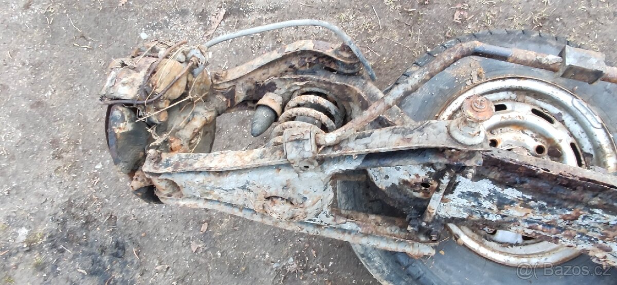 Náprava škoda 120l na díly - 9