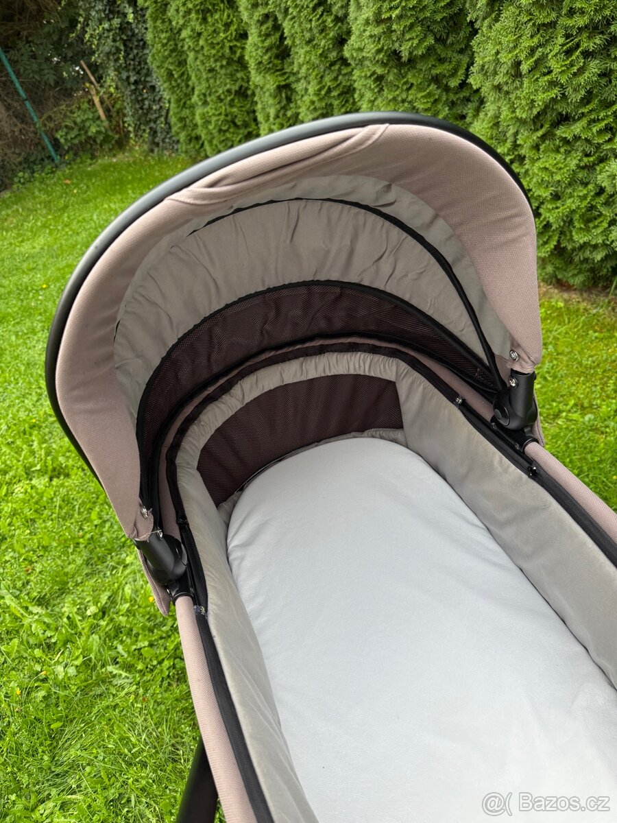 Kočárek Roan ivi Cocoa 2024 - 9