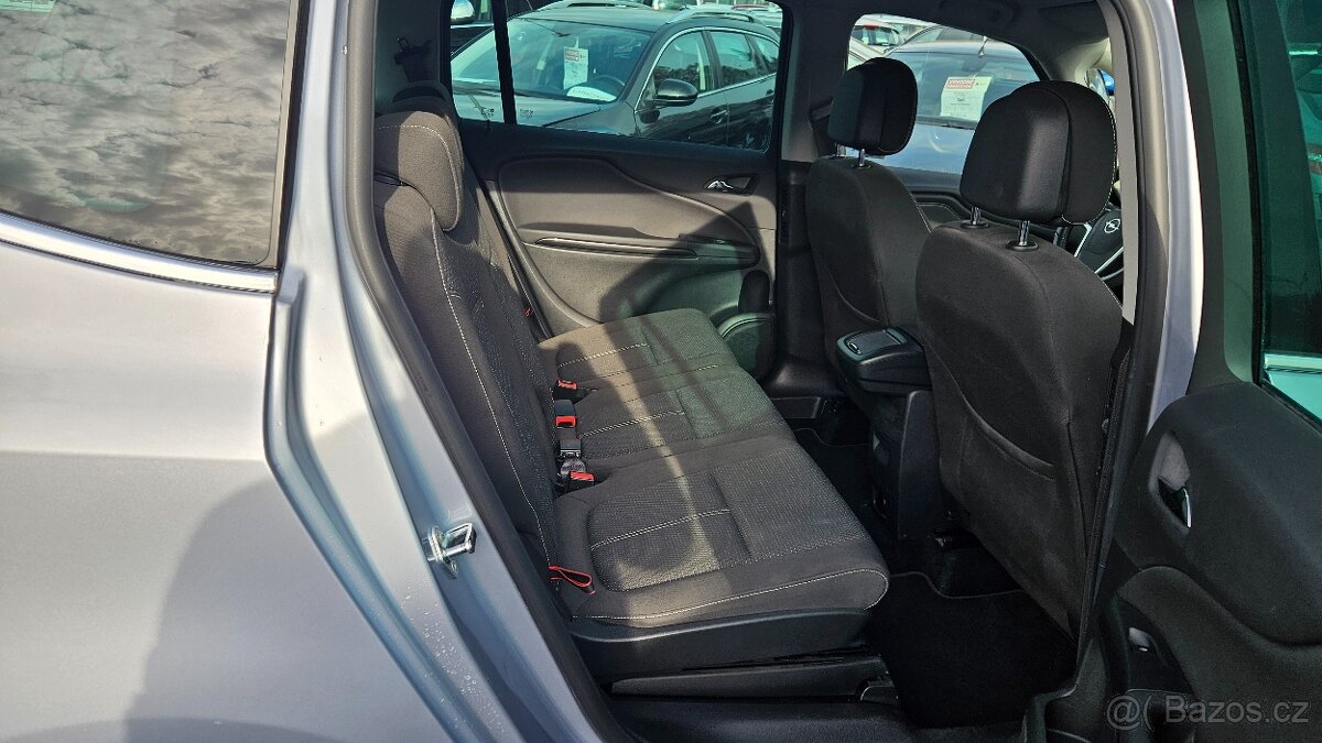 Opel Zafira Tourer 1,6 CDTi - 9
