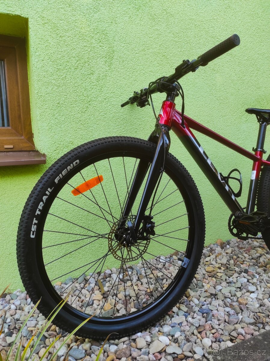 Značkové kolo Levit DRACO EVO 27,5"/13,5"(red black pearl) - 9