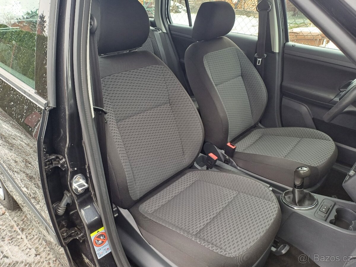 Benzínová Škoda Fabia po rozvodech 1.2...2012 - 9