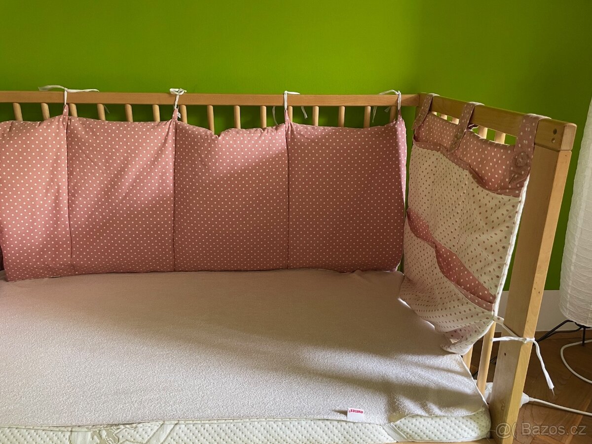 Kapsář do dětské postýlky + mantinel - 9