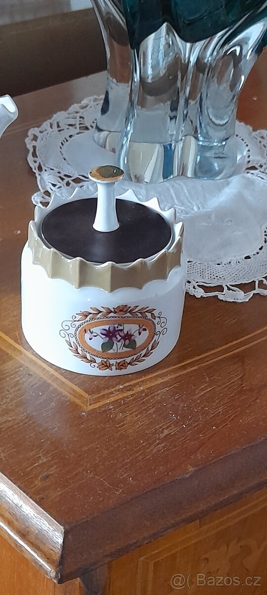 Mlecenka a cukrenka Aurelia - 9