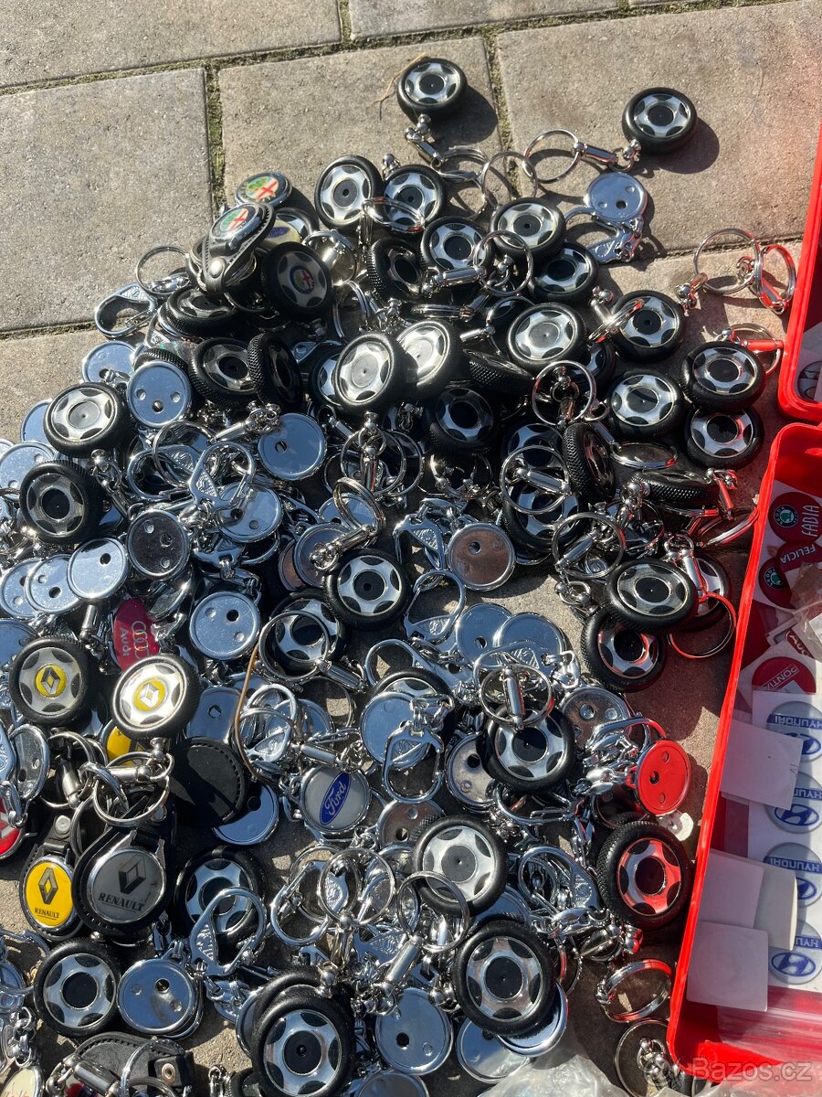 Klíčenky, samolepky - 9