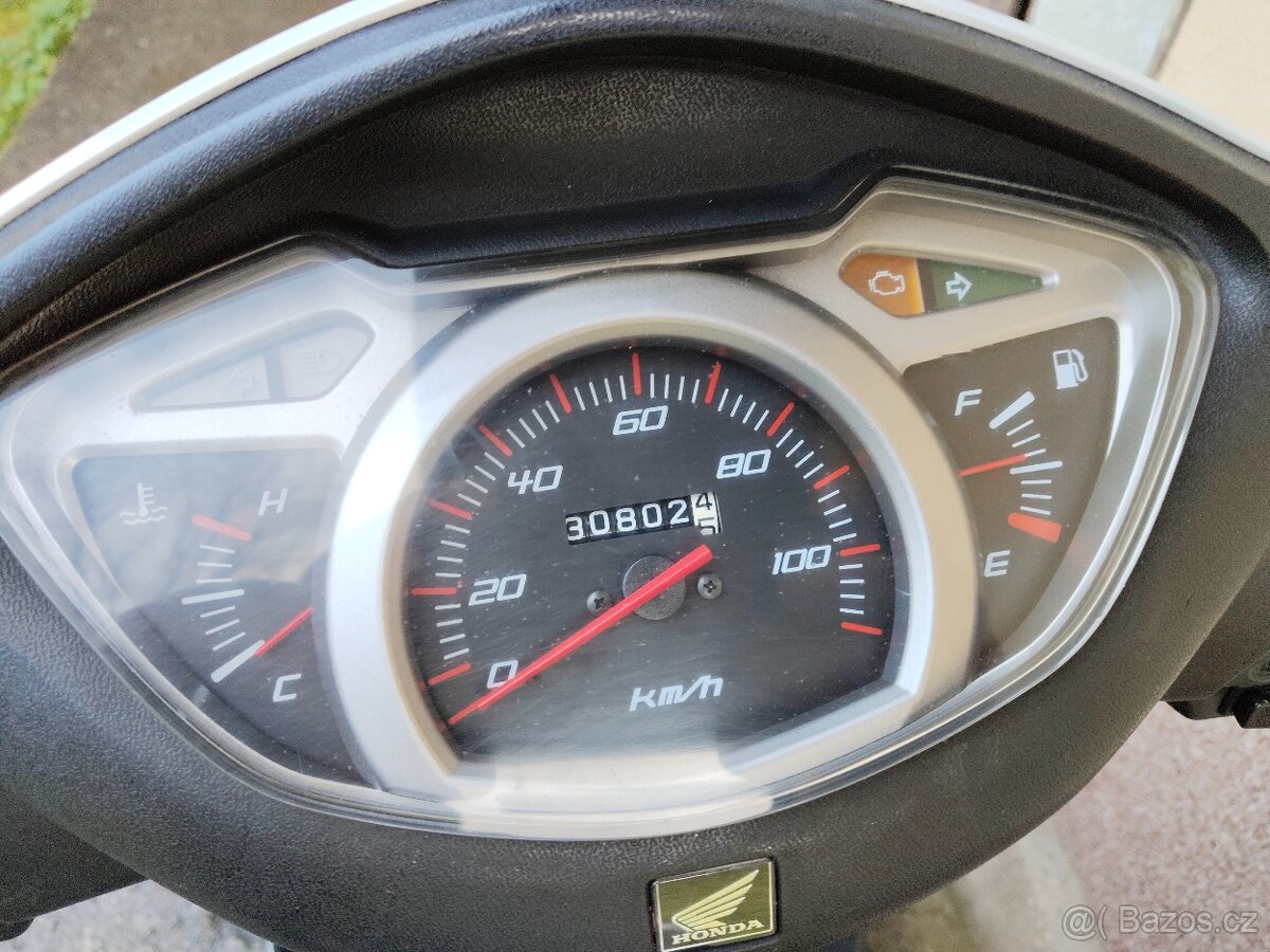 HONDA NHX 110 LEAD - 9