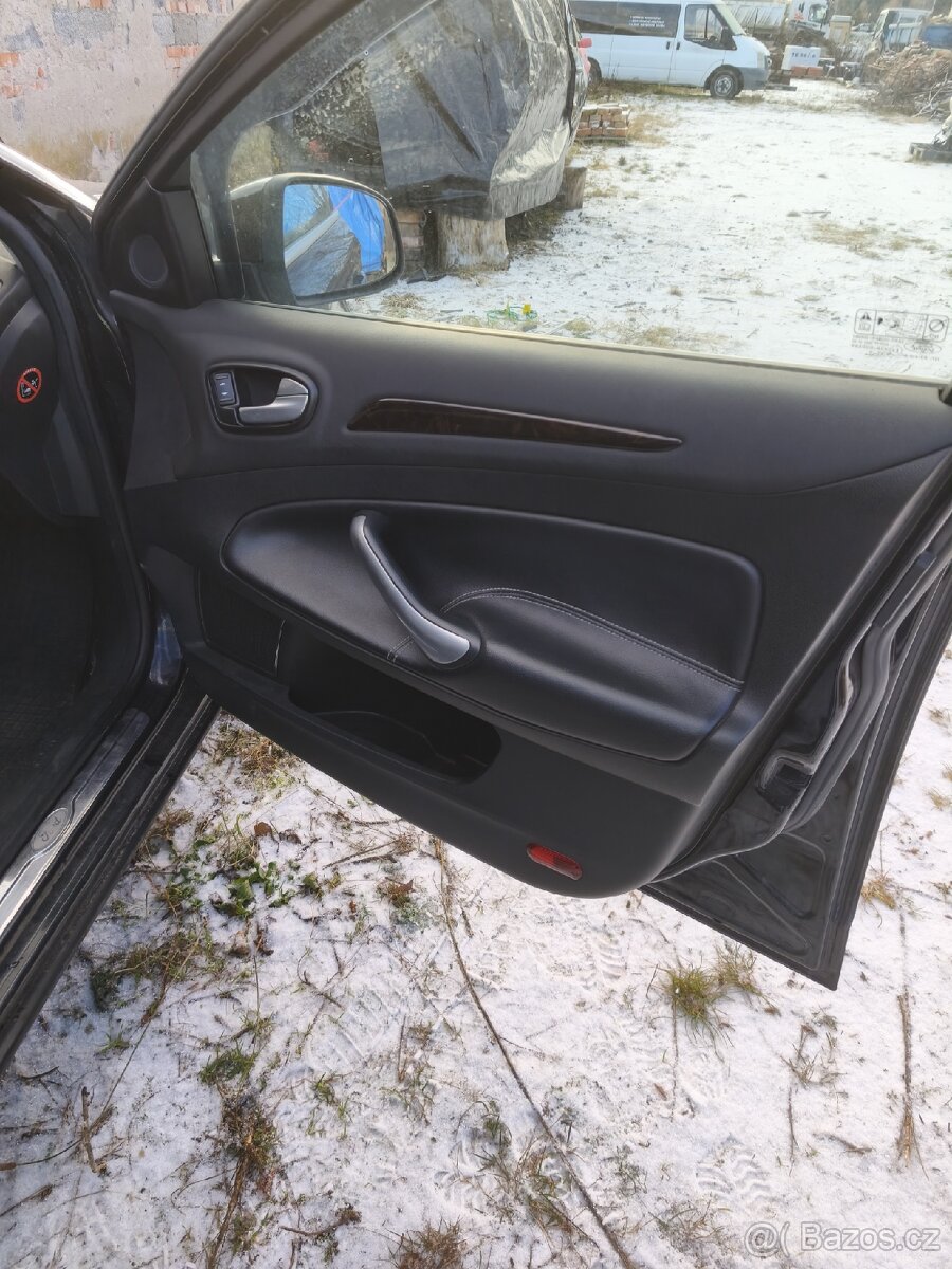 Ford Mondeo díly - 9