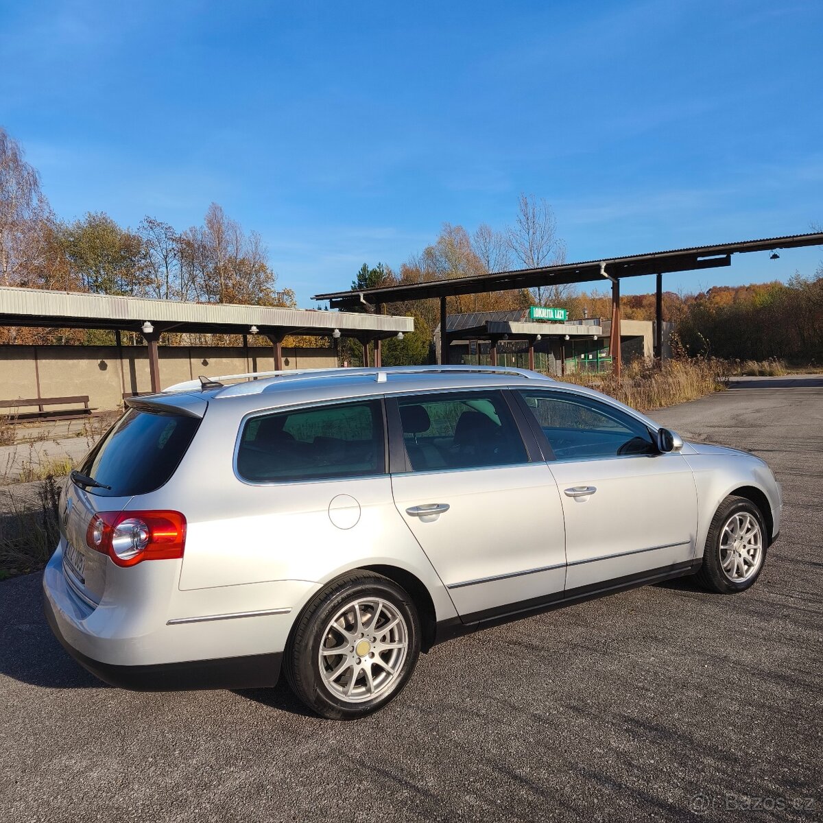Volkswagen Passat 1.9 TDI 77kw, poctivých 298tkm,bez koroze - 9