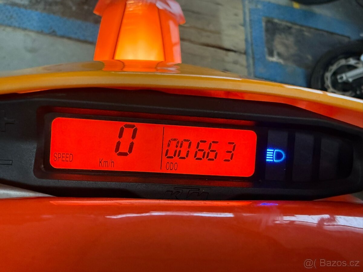 KTM EXC 350 F – rok 2021 - 9