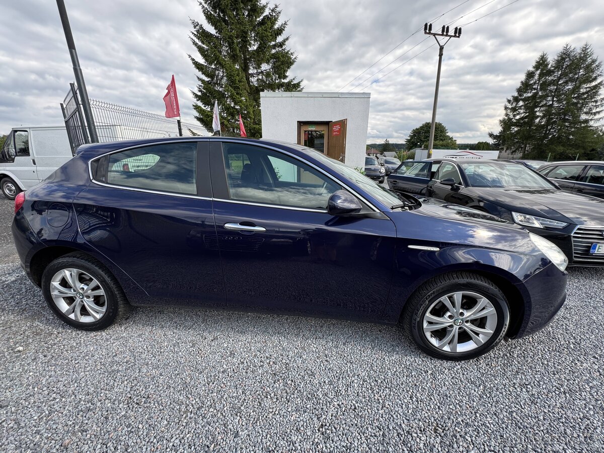 Alfa Romeo Giulietta, 1.6 Mjtd 77kw - 9