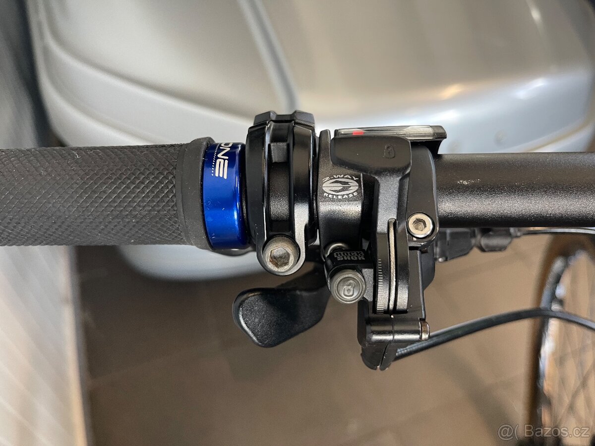 Prodám kolo Rock Machine XC Performance - 9