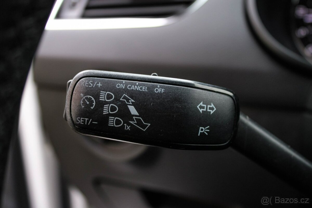 Škoda Octavia Combi 1.6 TDI 110k Active - 9