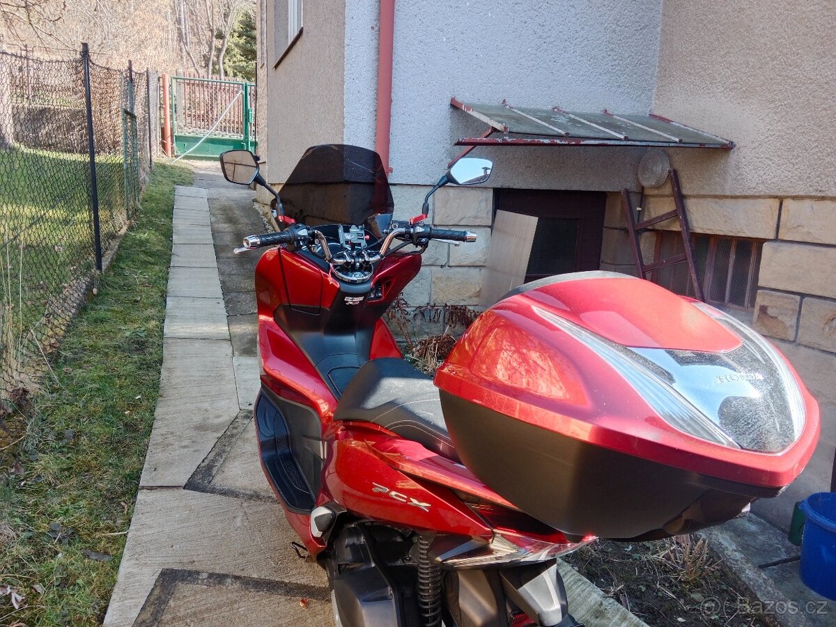 prodám PCX 125 - 9
