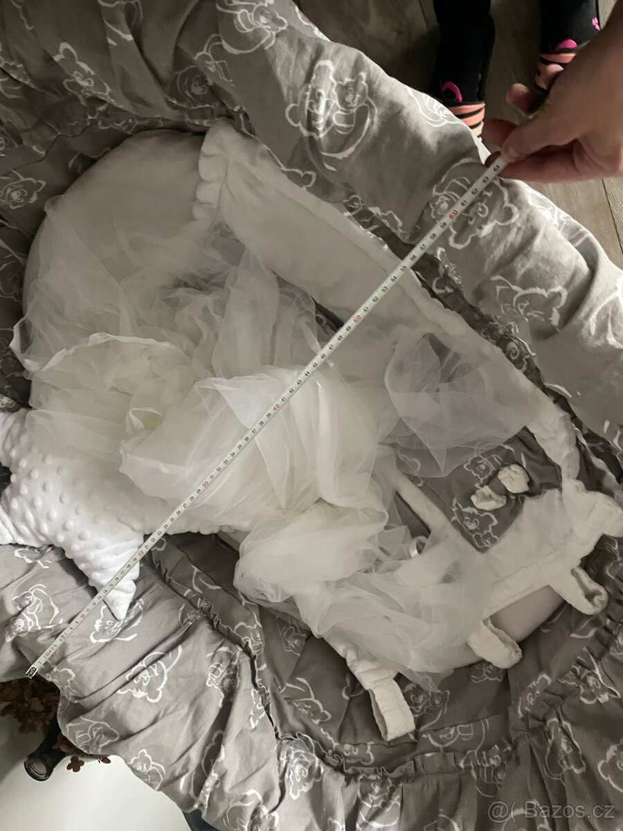 Koš pro miminko + kapsář + prostěradla do košíku - 9