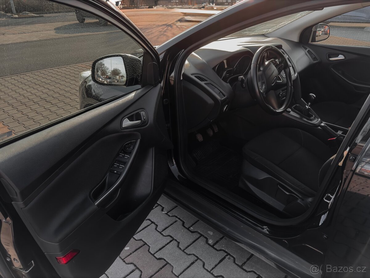 Ford Focus - 9