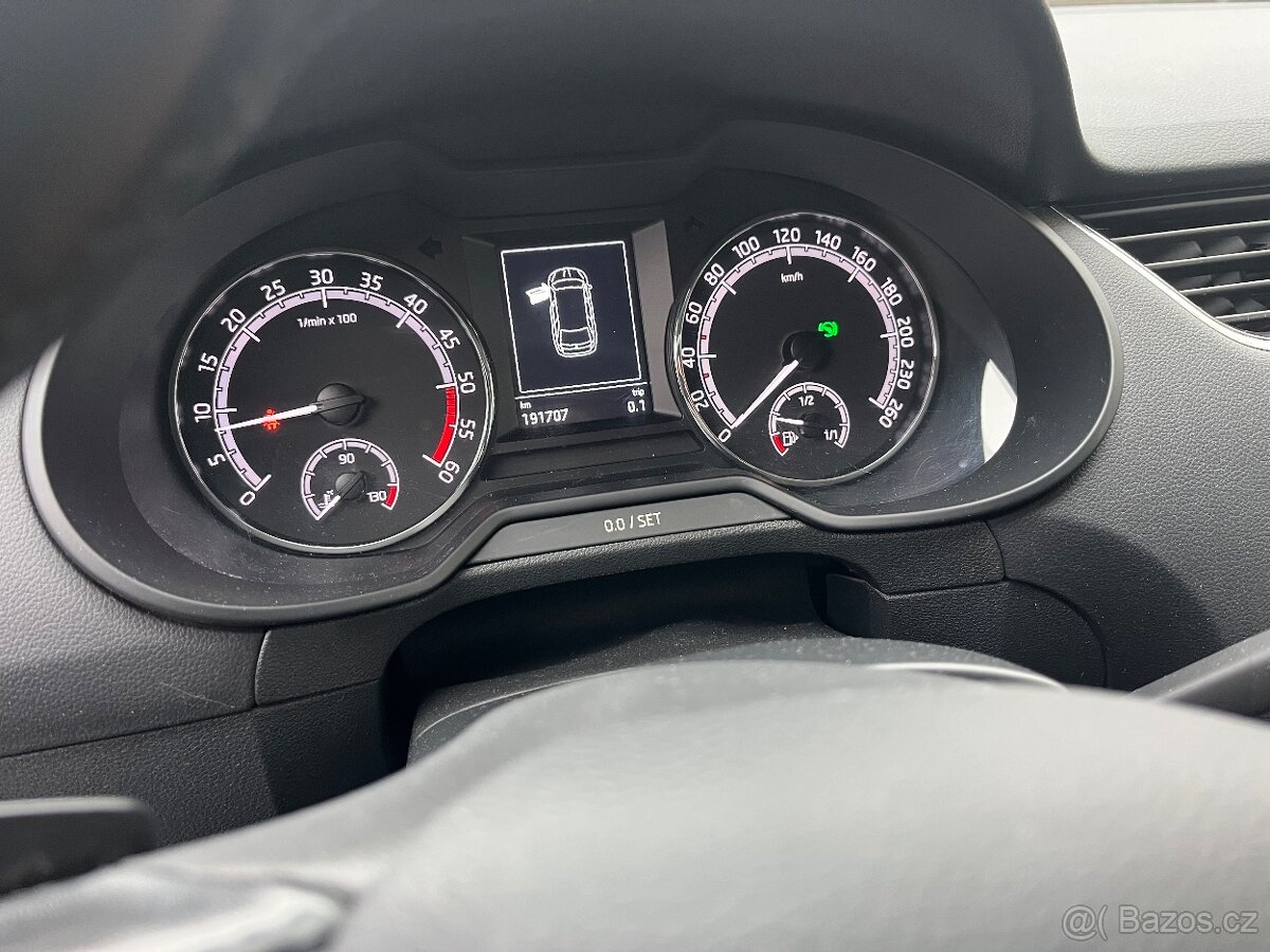 Škoda Octavia 3 III 2.0 TDI 110 kW - 9